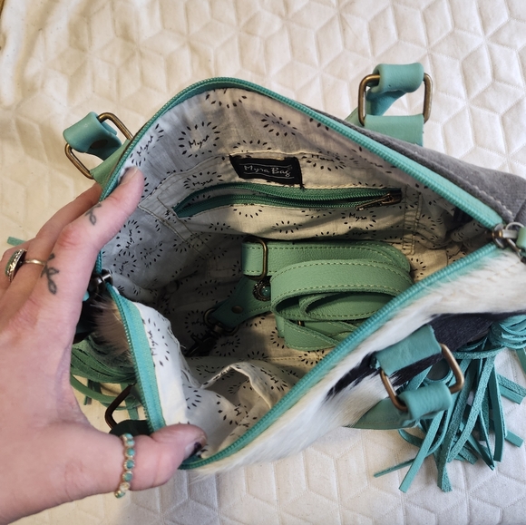 Myra Concealed Carry Purse - Picture 3 of 3